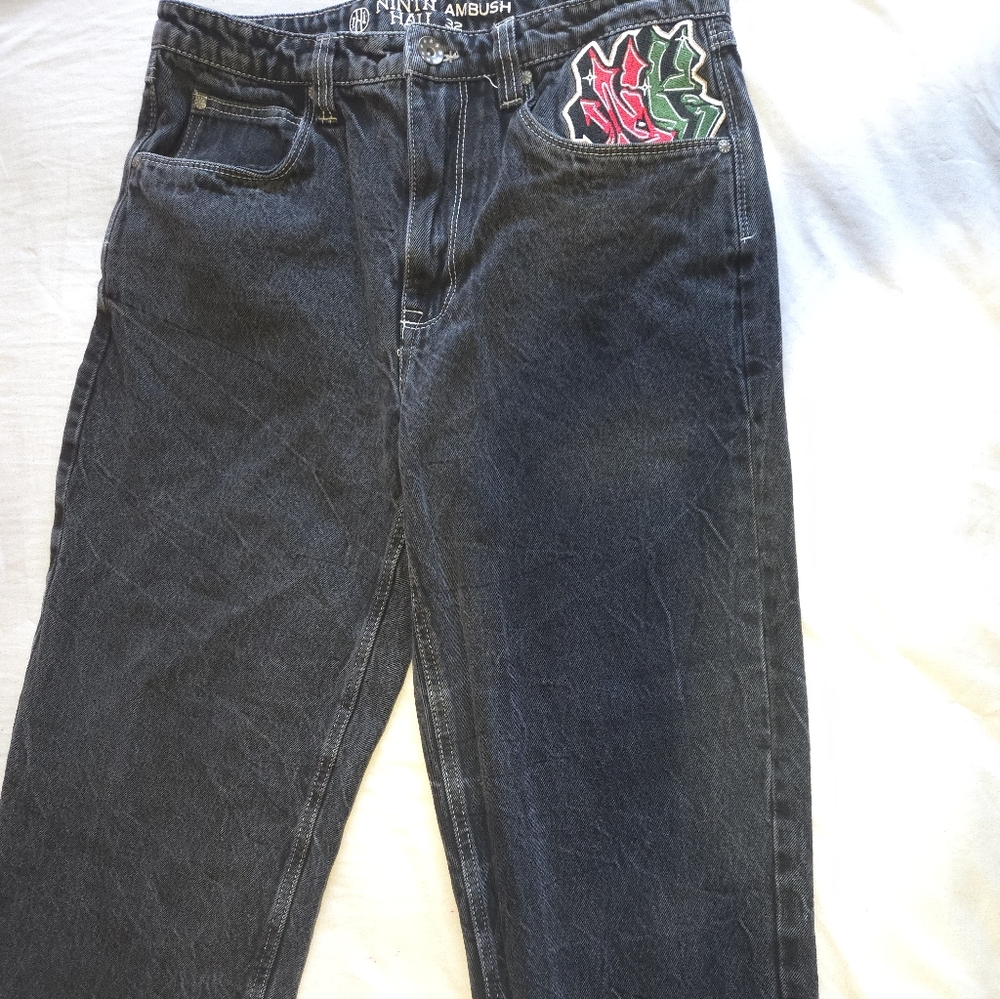 Zumiez Dark Wash Relaxed Jeans with Graphic Detail